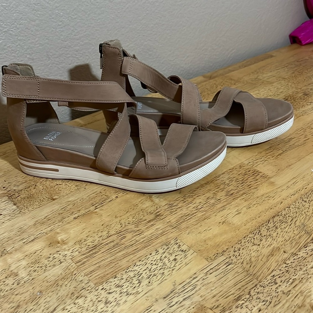 Eileen Fisher Sally Wedge Sandal Tan Sz 9.5